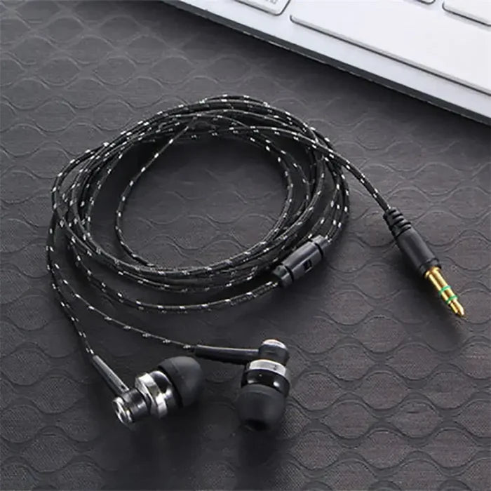 3.5mm Wired In-ear Stereo Bass Earphone Nylon Weave Cable with noise-cancellation feature, ideal for mobile phones and sports use.