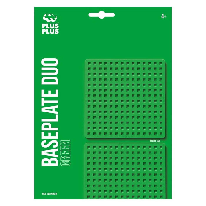Product packaging for Plus-Plus Baseplate Duo Green showing two square green grid building plates.