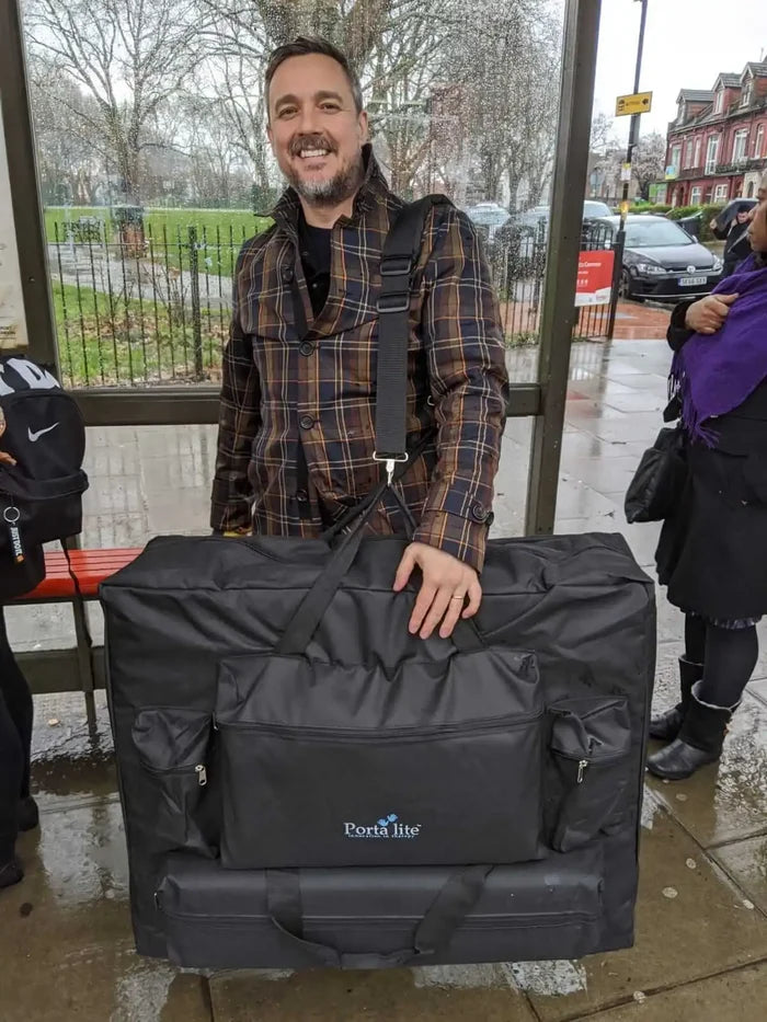 DELUXE CARRY CASE
