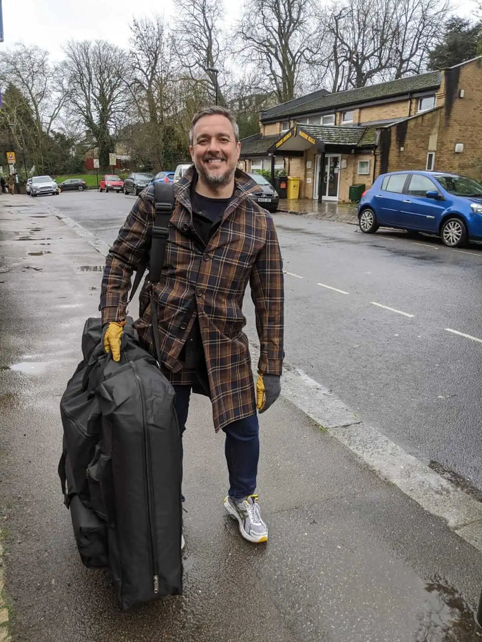 DELUXE CARRY CASE