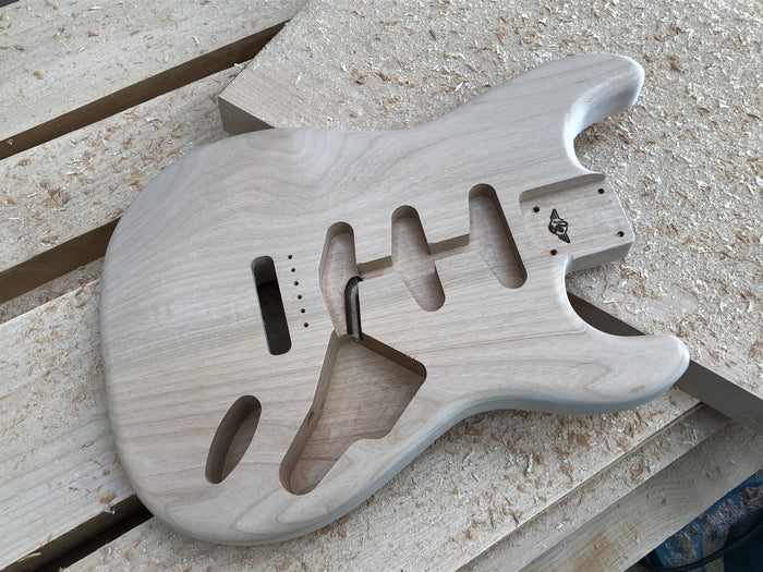 Raw Strat™ Body